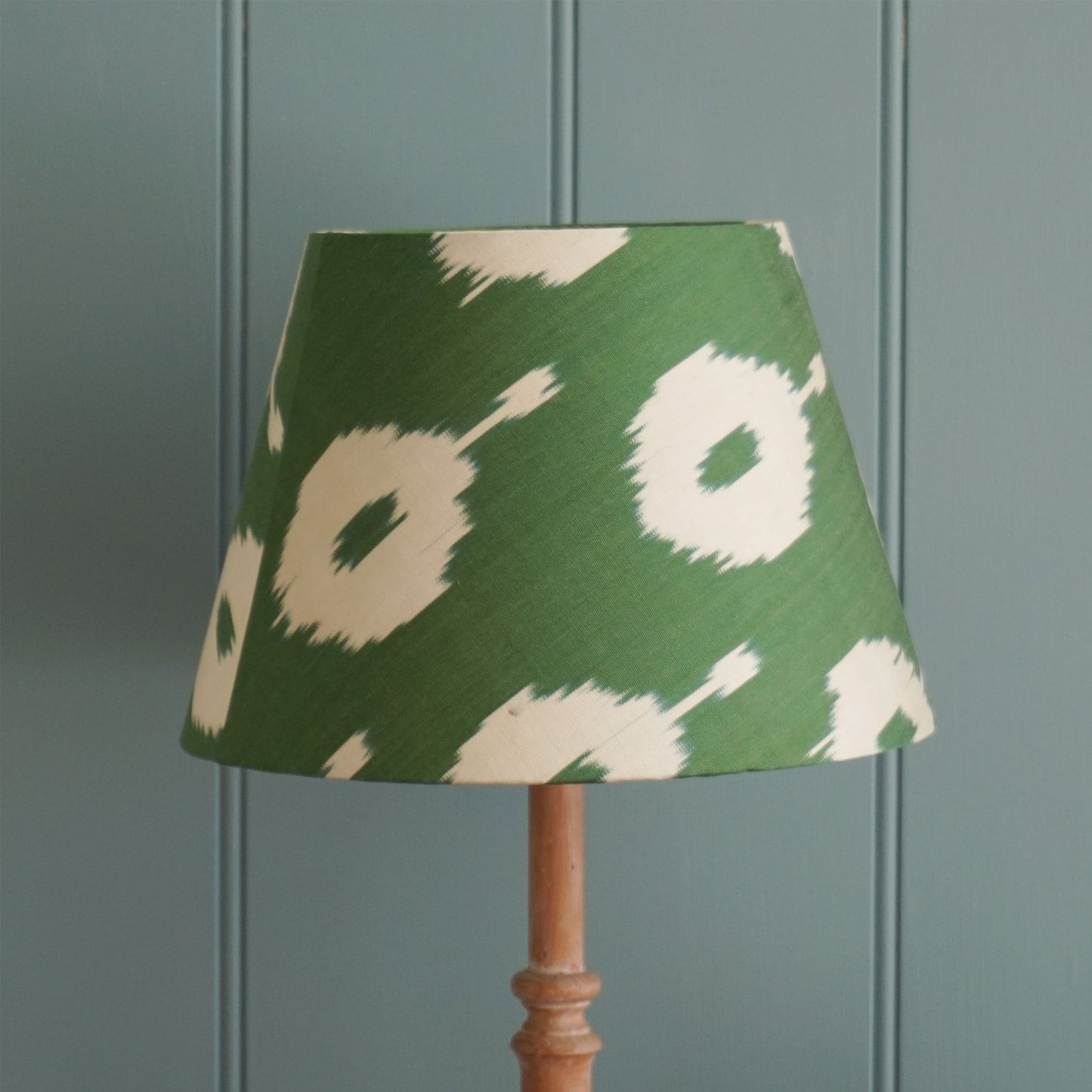 Green Silk Uzbeki Ikat Midi Lampshade - 30.5cm